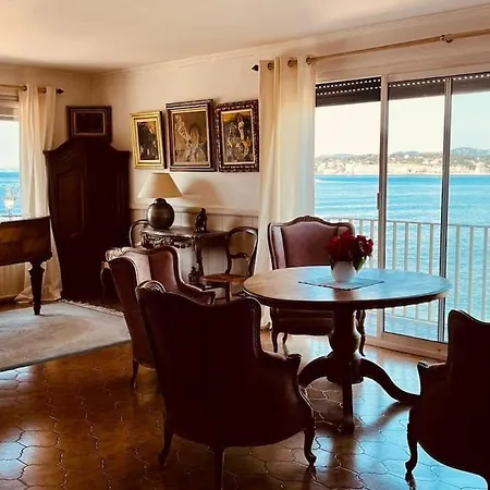Beachfront Holiday home